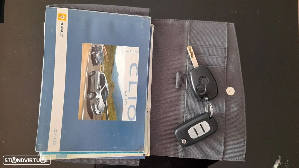 Renault CLIO 1.5 DCI - 33