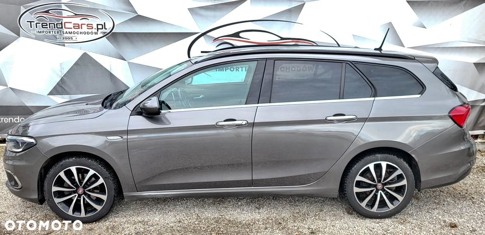 Fiat Tipo Kombi 1.6 E-torQ Lounge - 5