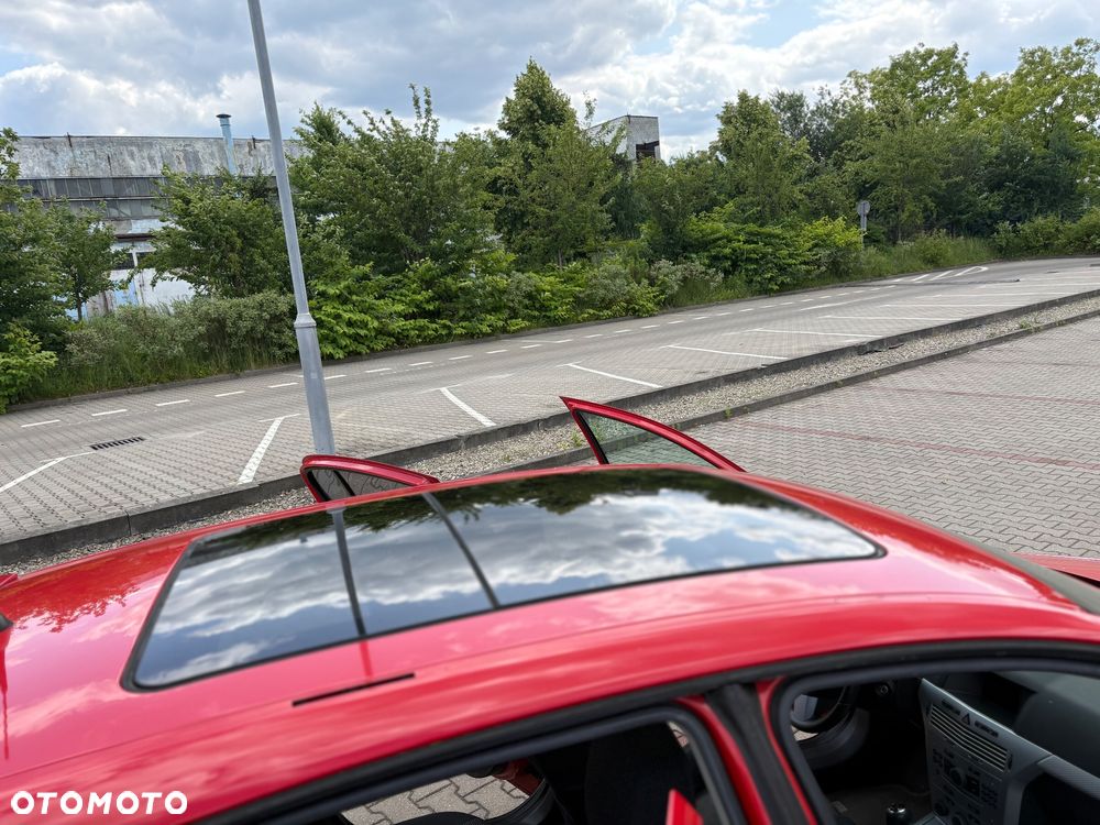 Opel Astra 2.0 T Sport - 6