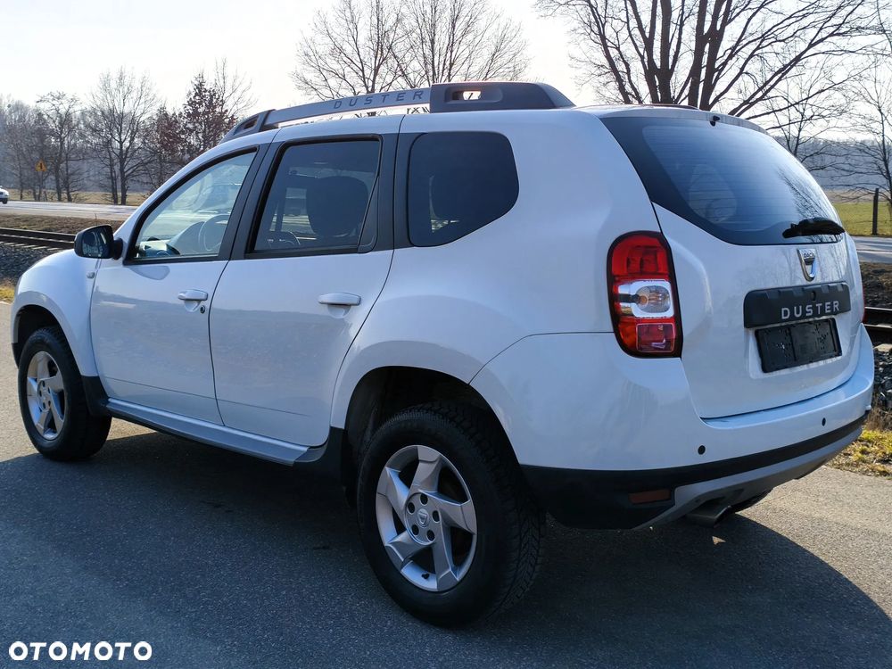 Dacia Duster 1.2 TCe Laureate 4x4 S&S EU6 - 6