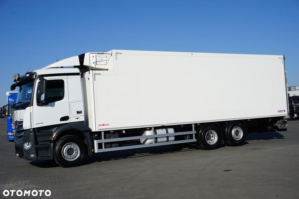 Mercedes-Benz ANTOS / 2545 / EURO 6 / CHŁODNIA + WINDA / 23 PALETY / OŚ SKRĘTNA - 3
