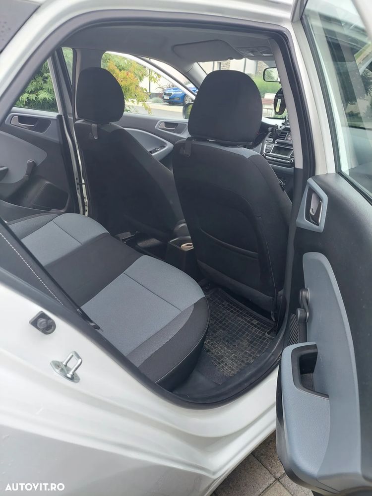 Hyundai i20 1.25 84CP M/T Comfort - 9