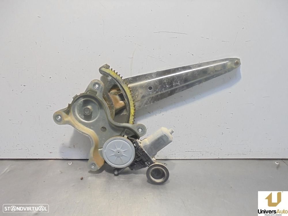 ELEVADOR DE VIDRO TRASEIRO DIREITO TOYOTA LAND CRUISER PRADO 2007 - - 4