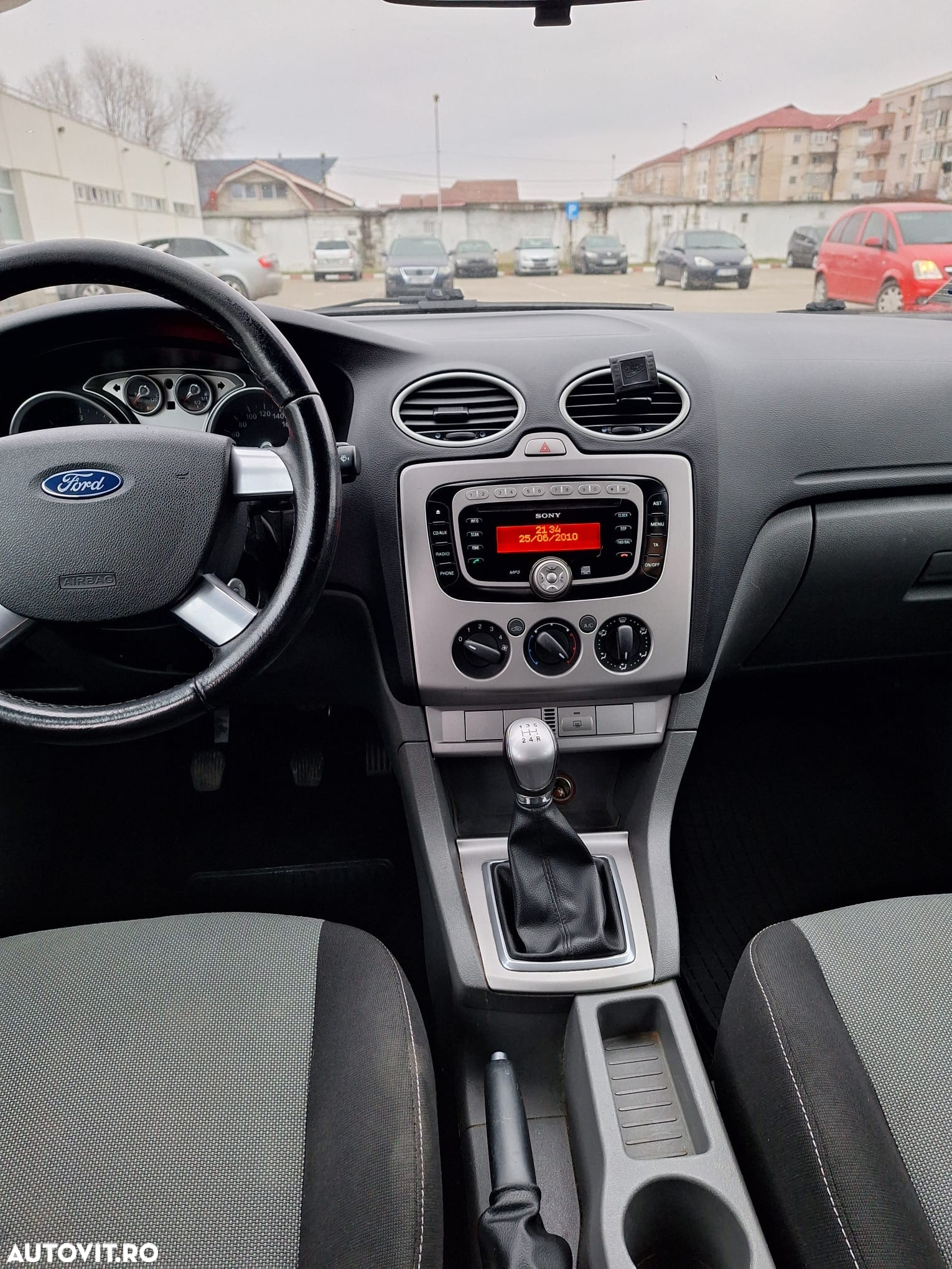 Ford Focus 1.6 TDCi Ambiente - 10