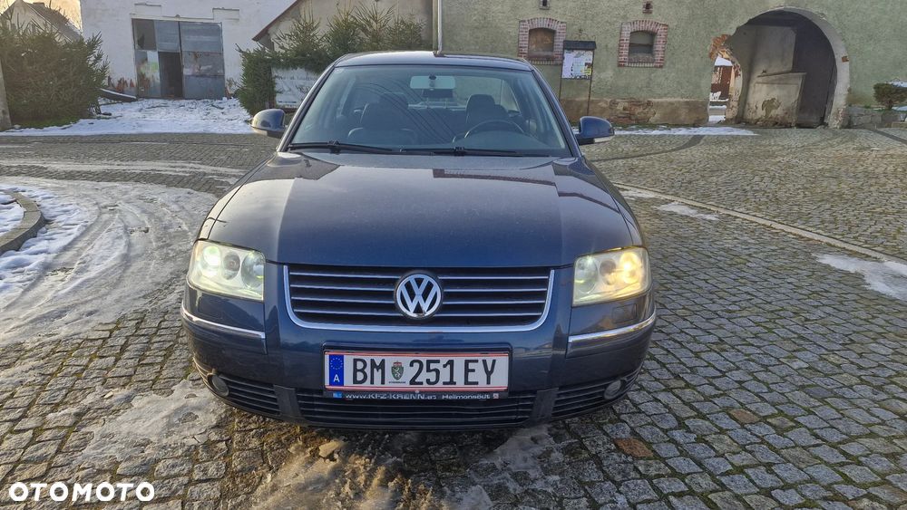 Volkswagen Passat 1.9 TDI Exclusive - 3