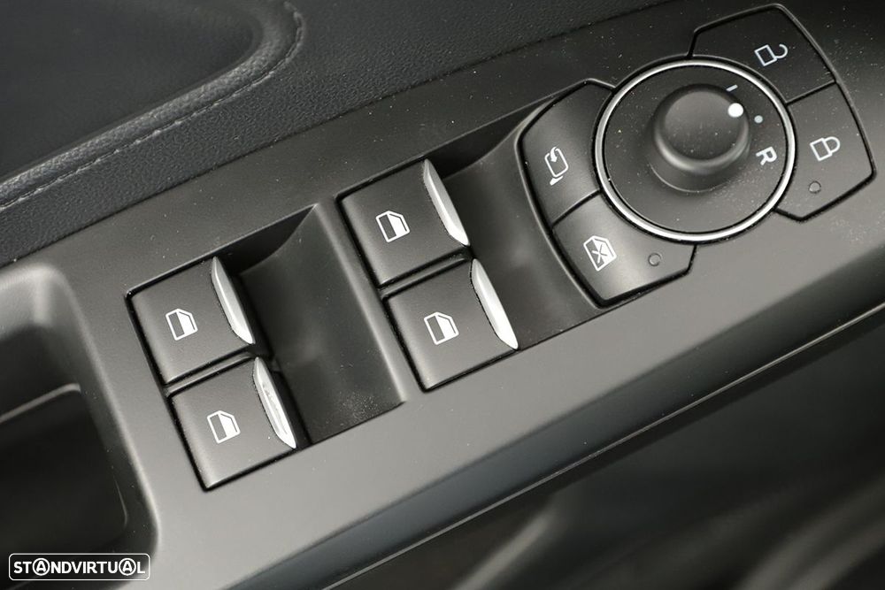 Ford Focus SW 1.0 EcoBoost MHEV ST-Line X - 19