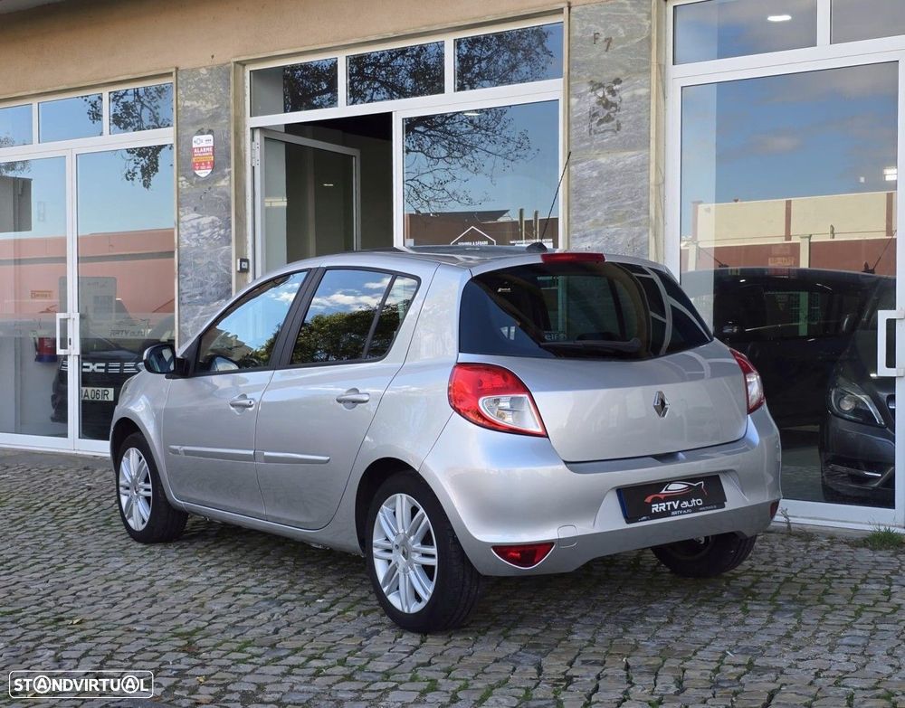Renault Clio 1.2 16V Dynamique S - 13