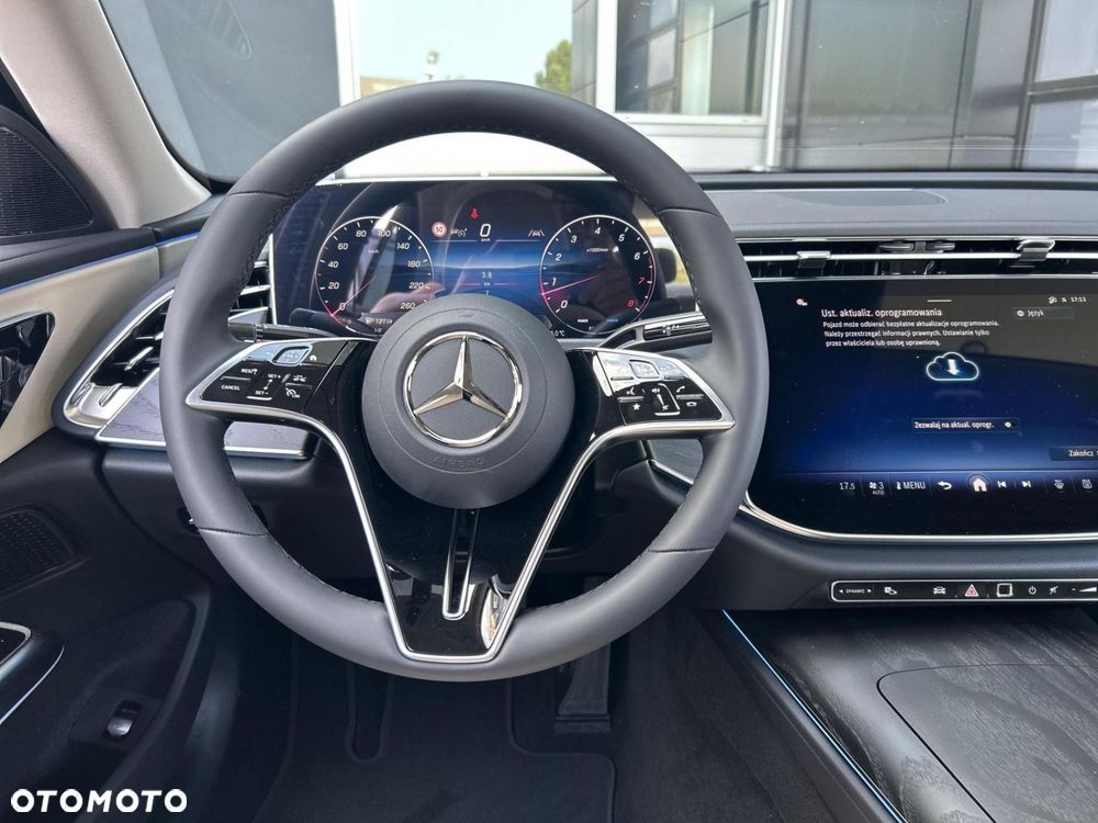 Mercedes-Benz Klasa E - 12