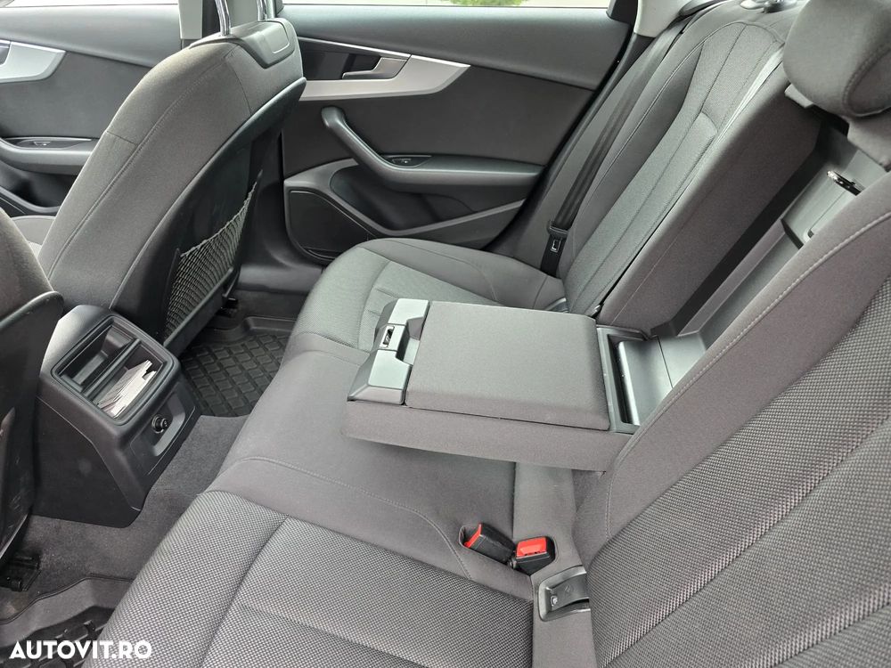Audi A4 2.0 TDI Multitronic - 10