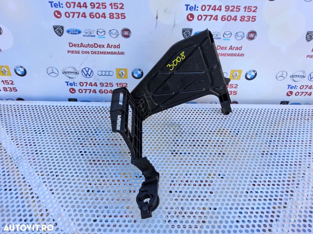 Suport calculator motor Peugeot 3008 an 2016-2024 Opel crossland grandland 5008 cod 9808674780 - 2