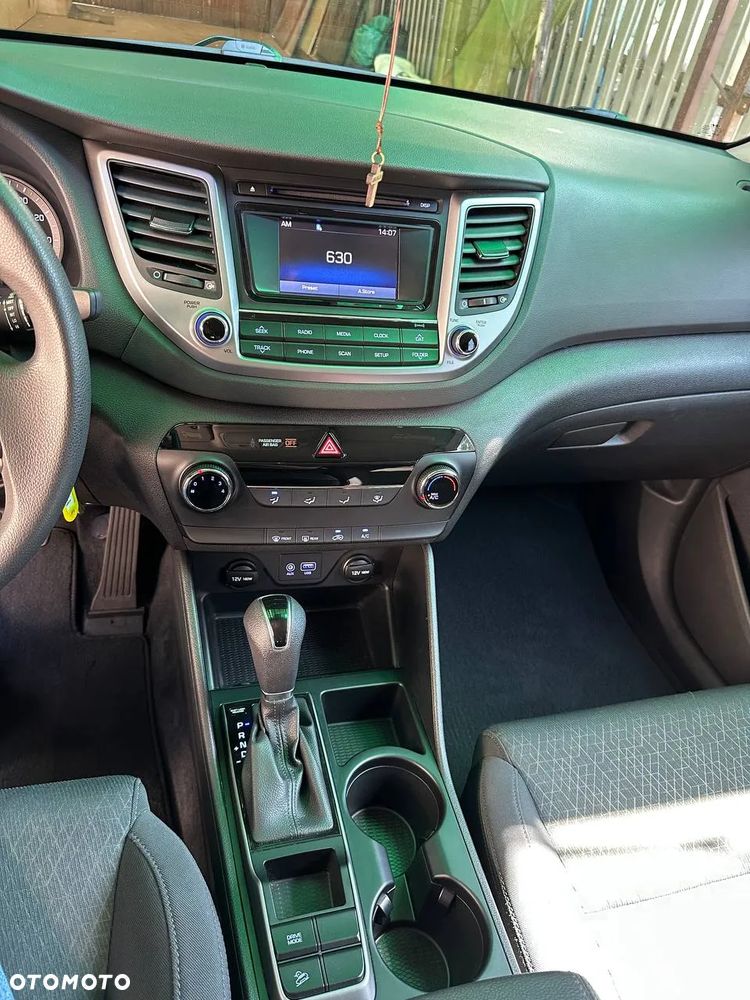 Hyundai Tucson - 12
