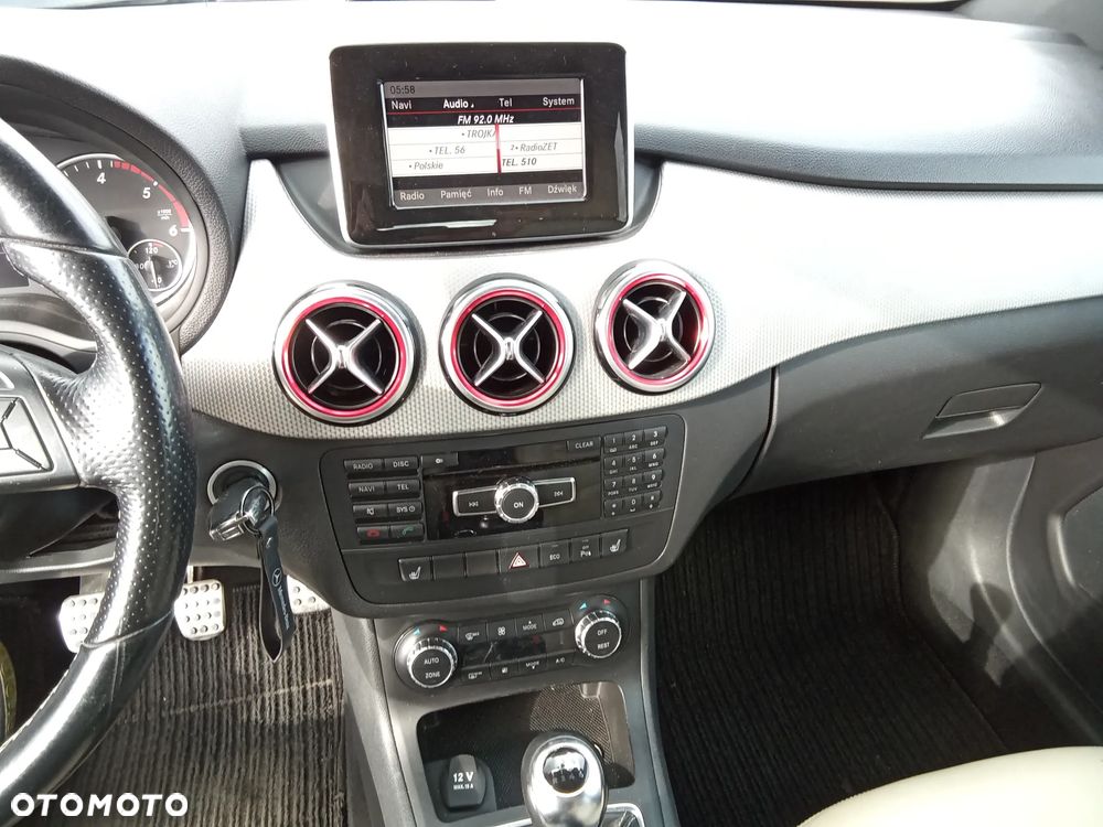 Mercedes-Benz Klasa B 180 CDI BlueEFFICIENCY EDITION 1 - 25