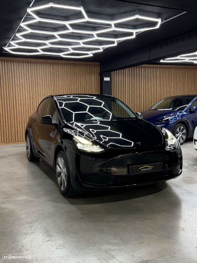 Tesla Model Y Standard