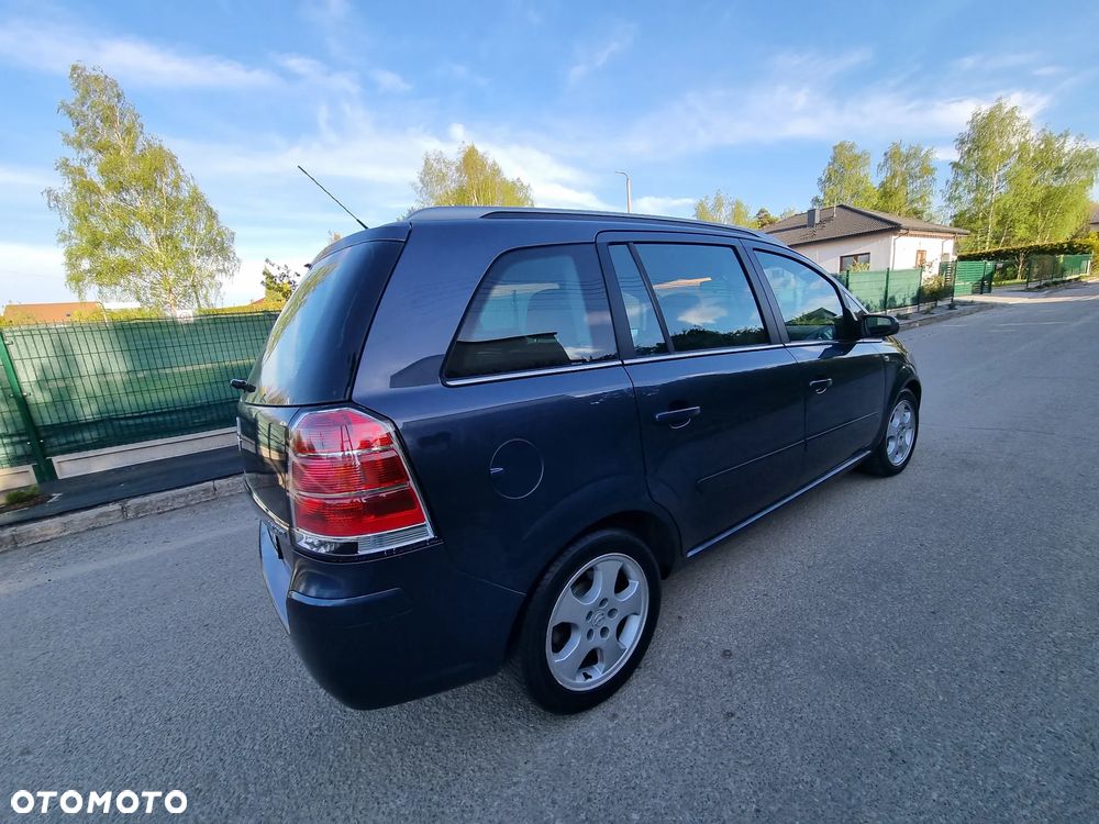 Opel Zafira 1.9 CDTI Cosmo - 12