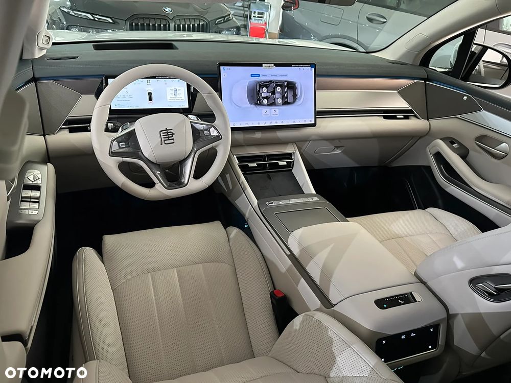 BYD Tang L - 27