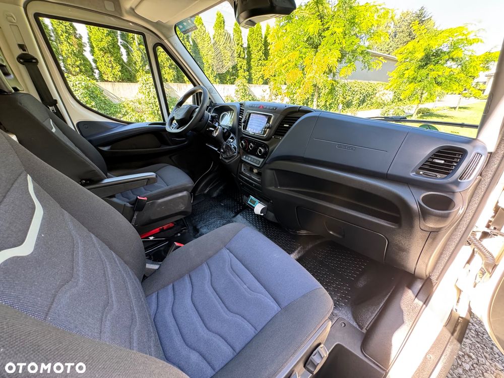 Iveco Daily - 28