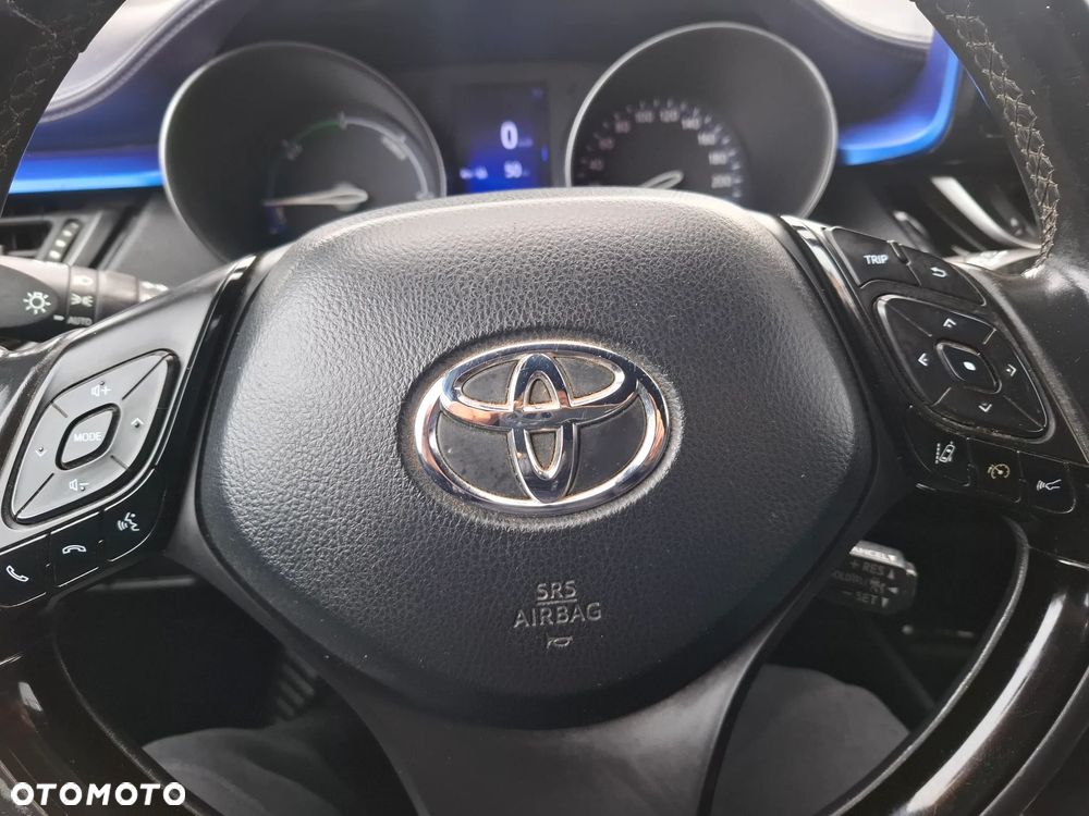 Toyota C-HR Style Selection - 17