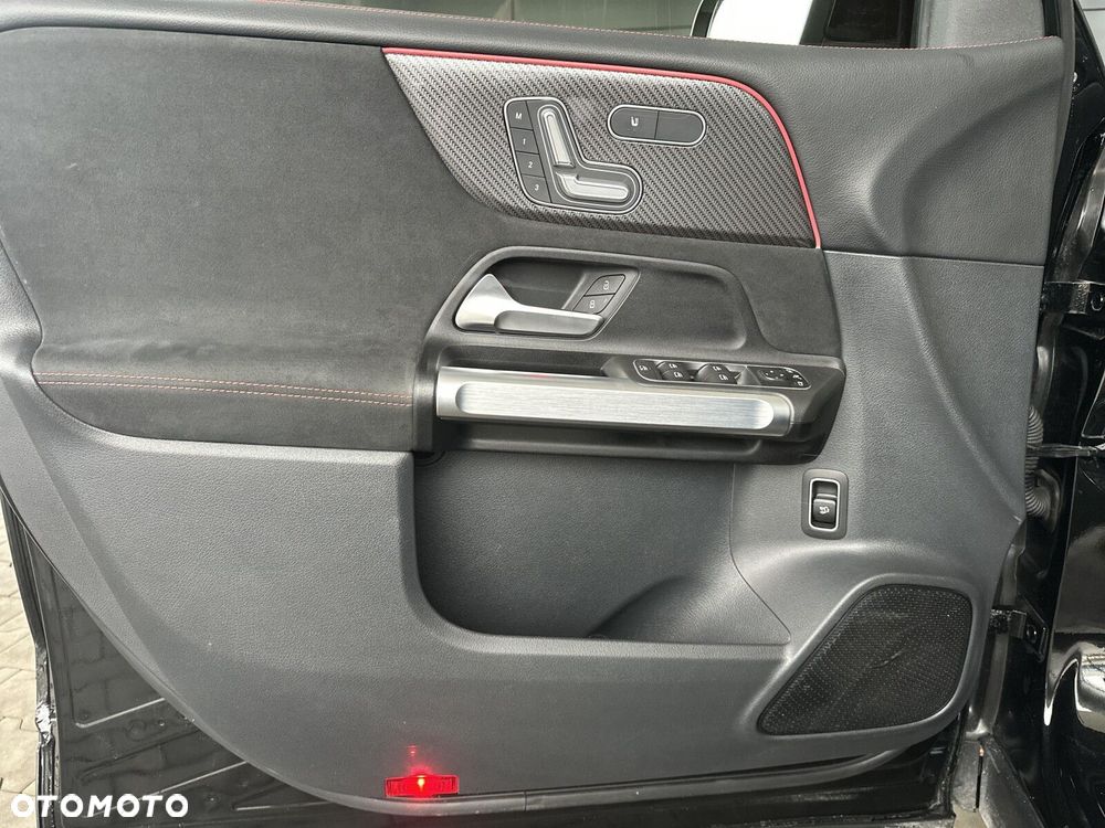 Mercedes-Benz GLB AMG 35 4-Matic - 22