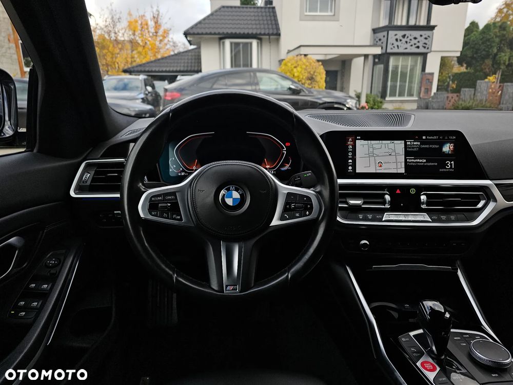 BMW Seria 3 318i Sport Line - 7
