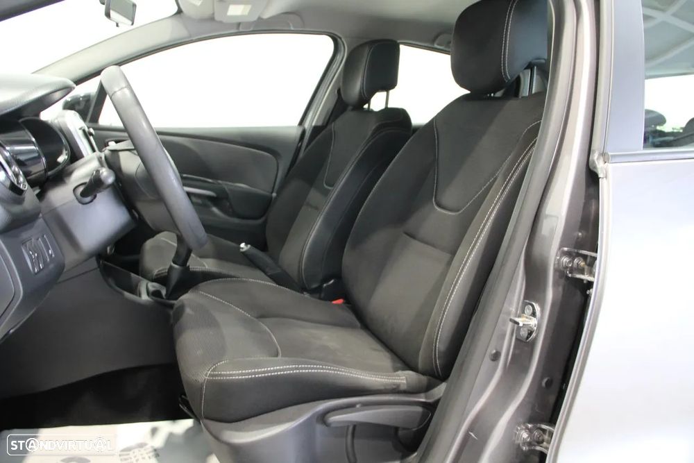 Renault Clio 1.5 dCi Dynamique S - 7