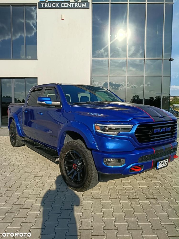 RAM 1500 Crew Cab Laramie - 3