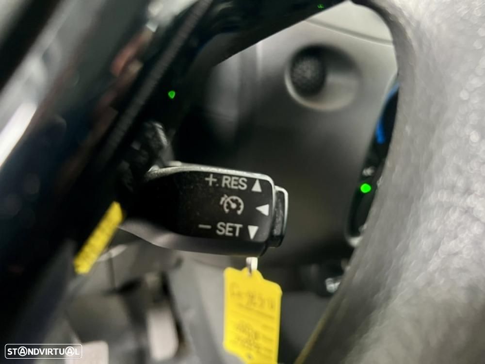 Toyota Aygo x-business - 22