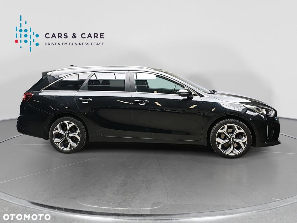 Kia Ceed 1.6 GDI PHEV L DCT - 21