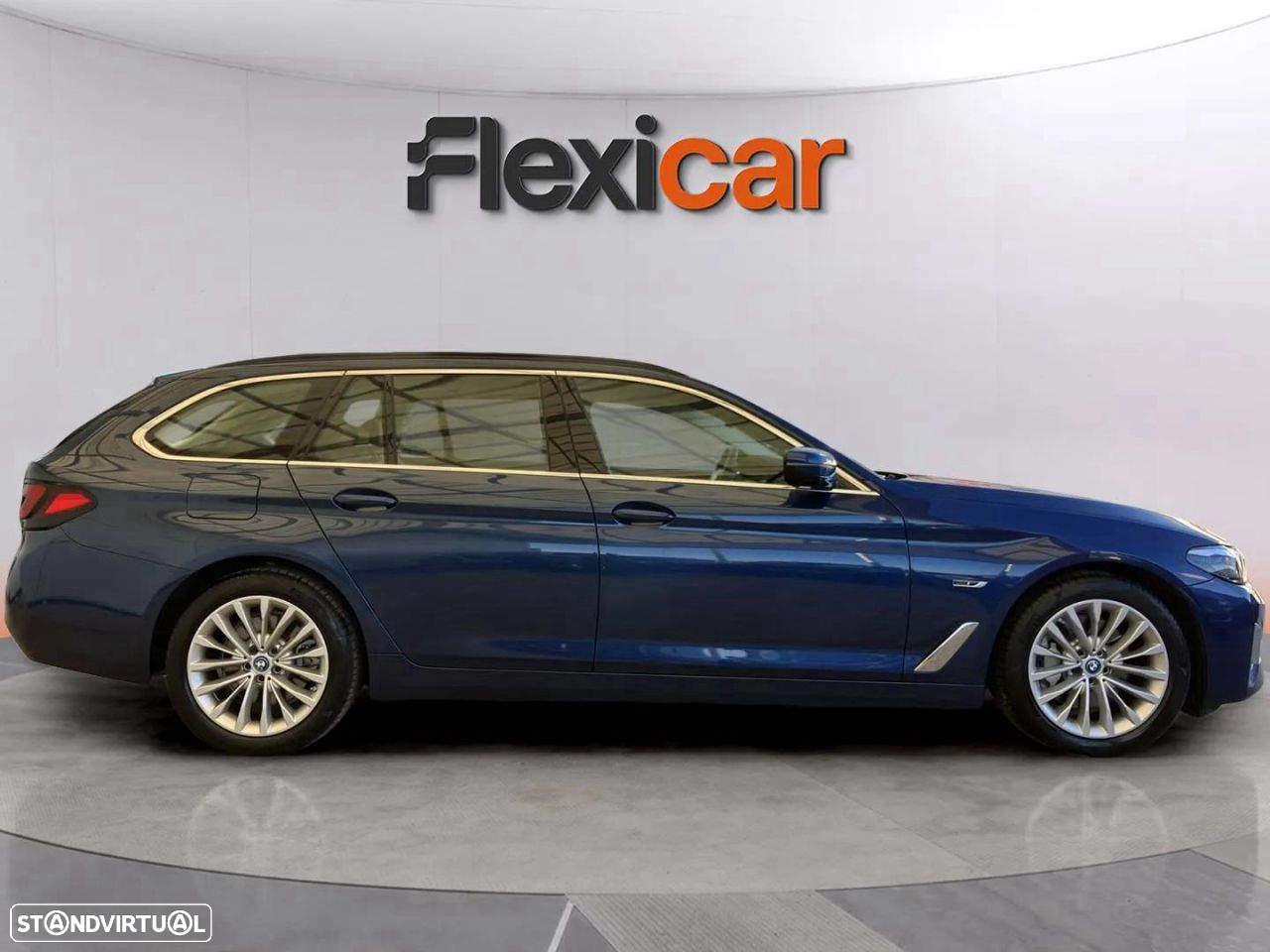 BMW 530 e Line Luxury - 8