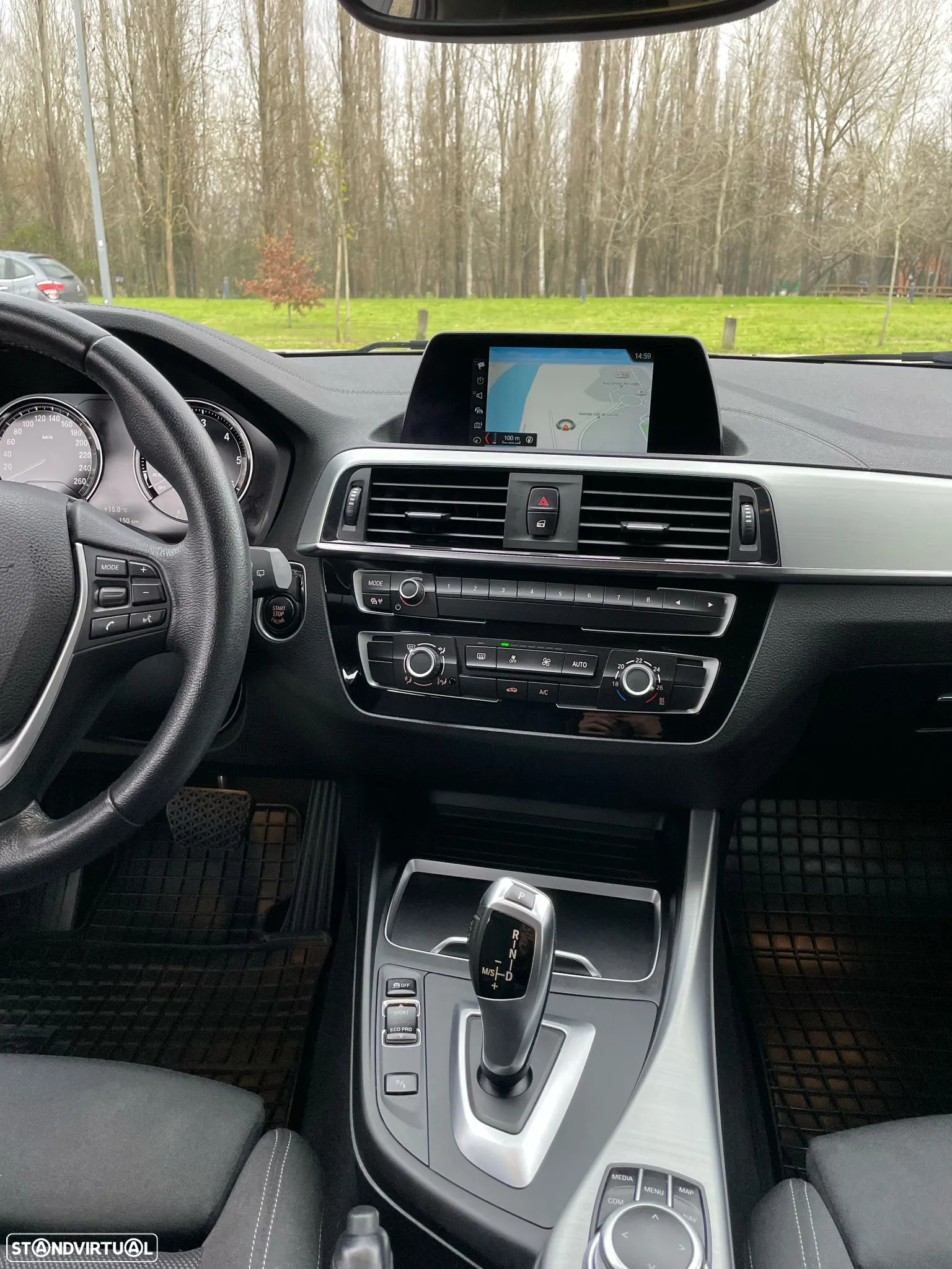 BMW 116 d Pack Desportivo M Auto - 4