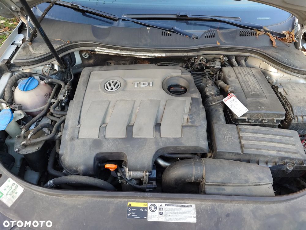Volkswagen Passat Variant 1.6 TDI BlueMotion Technology Comfortline - 17