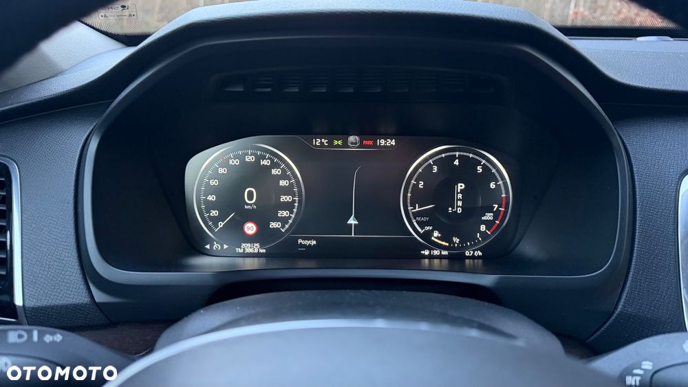Volvo XC 90 T6 AWD Momentum 7os - 8