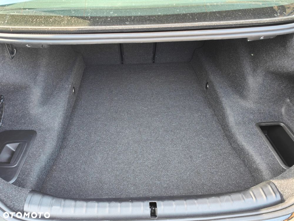 BMW Seria 5 - 16