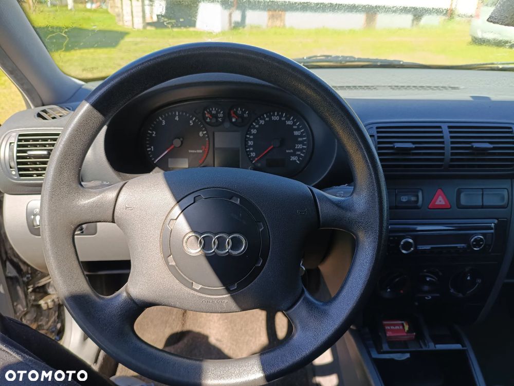Audi A3 3-drzwiowe - 6