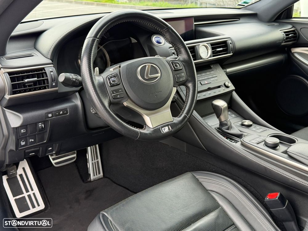 Lexus RC 300h F Sport - 5