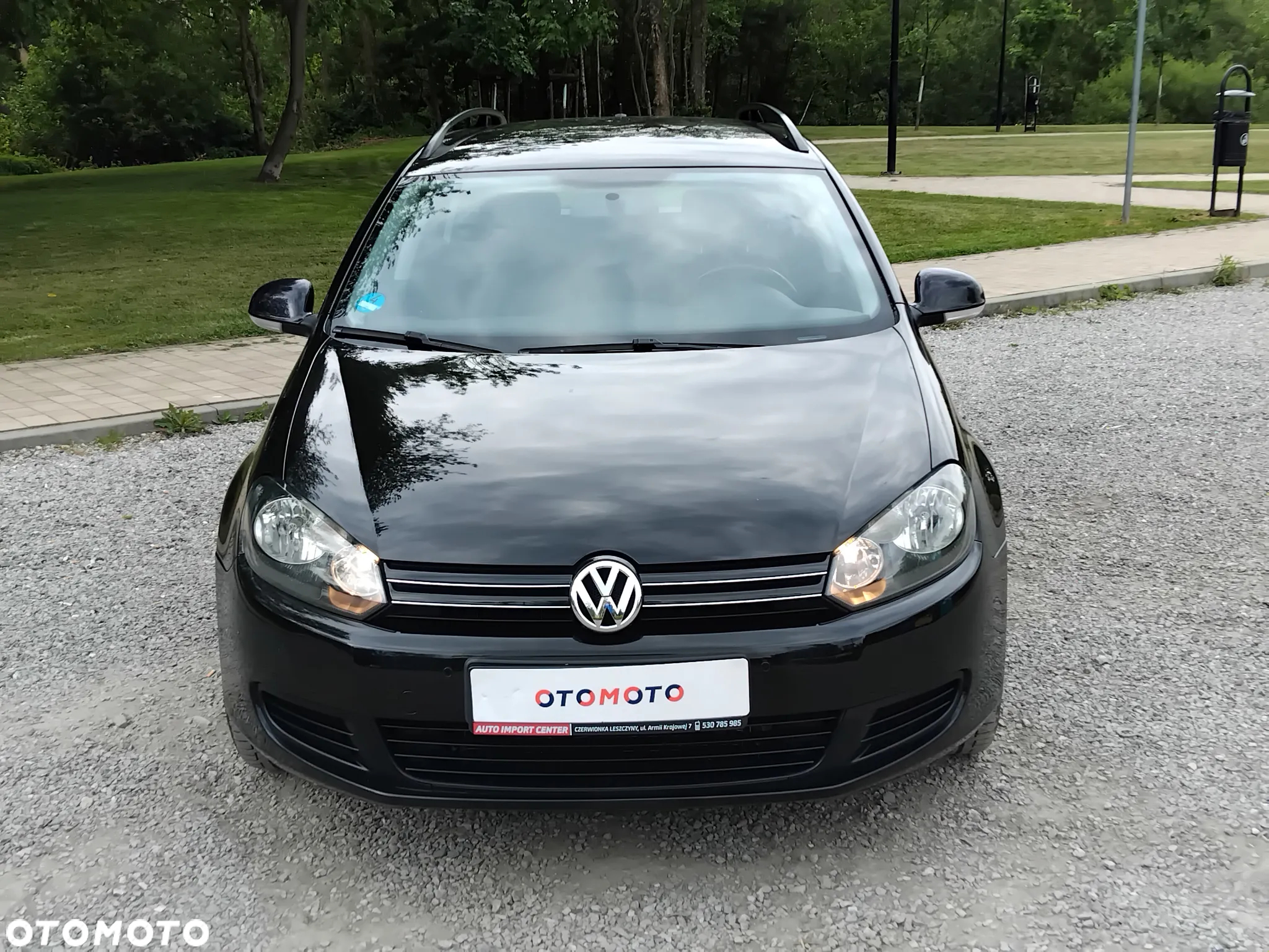 Volkswagen Golf 1.6 TDI DPF Comfortline - 14