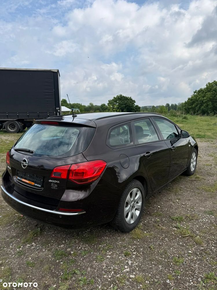 Opel Astra 1.7 CDTI DPF ENERGY - 3