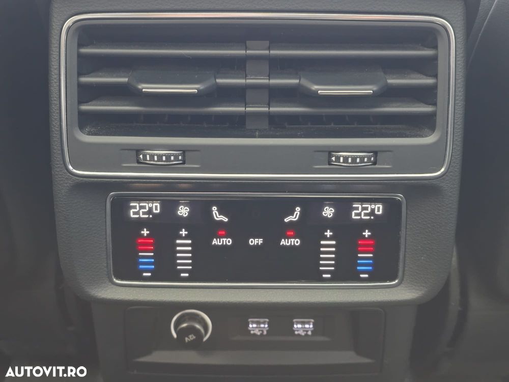 Audi Q8 3.0 55 TFSI quattro Tiptronic MHEV - 22