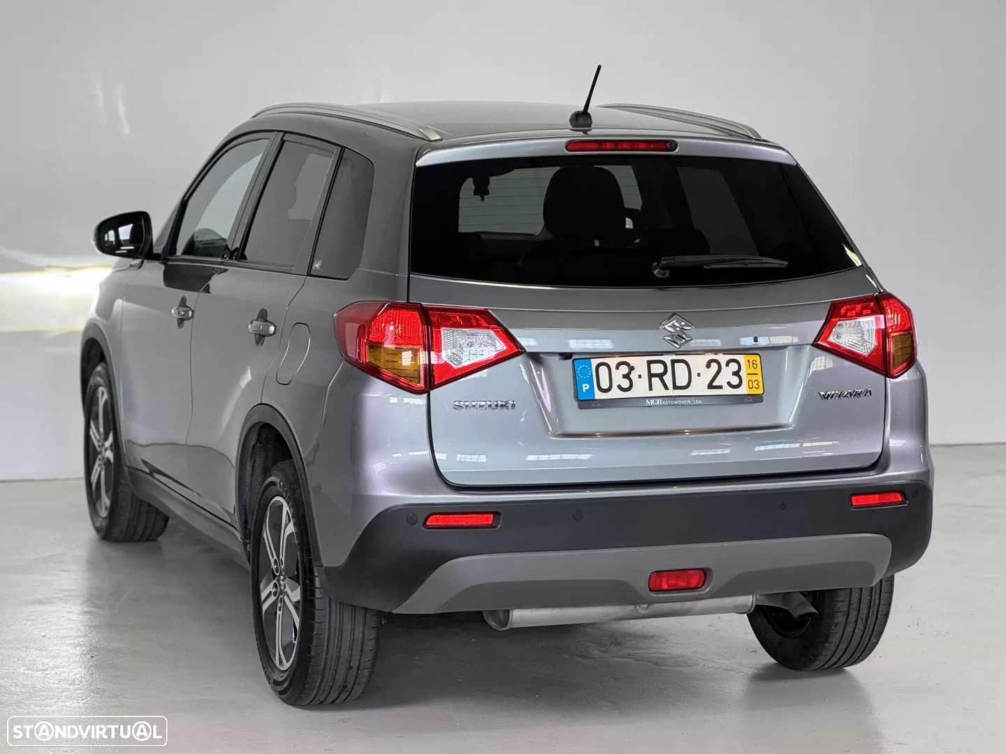 Suzuki Vitara 1.6 DDiS GLX - 4