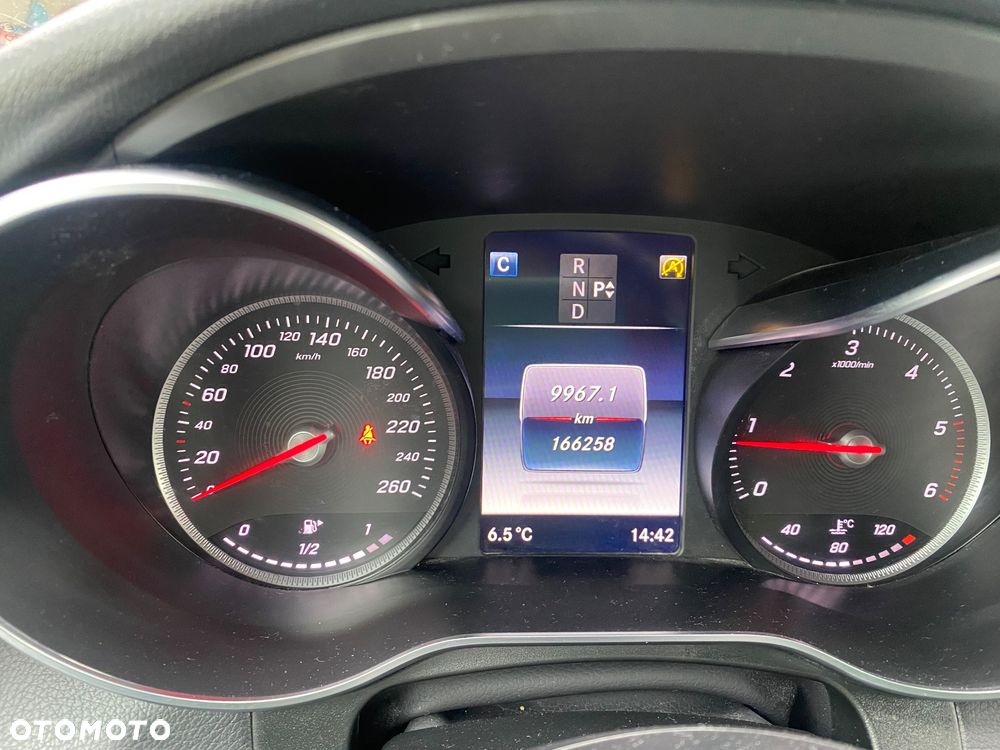 Mercedes-Benz GLC 220 d 4-Matic - 8