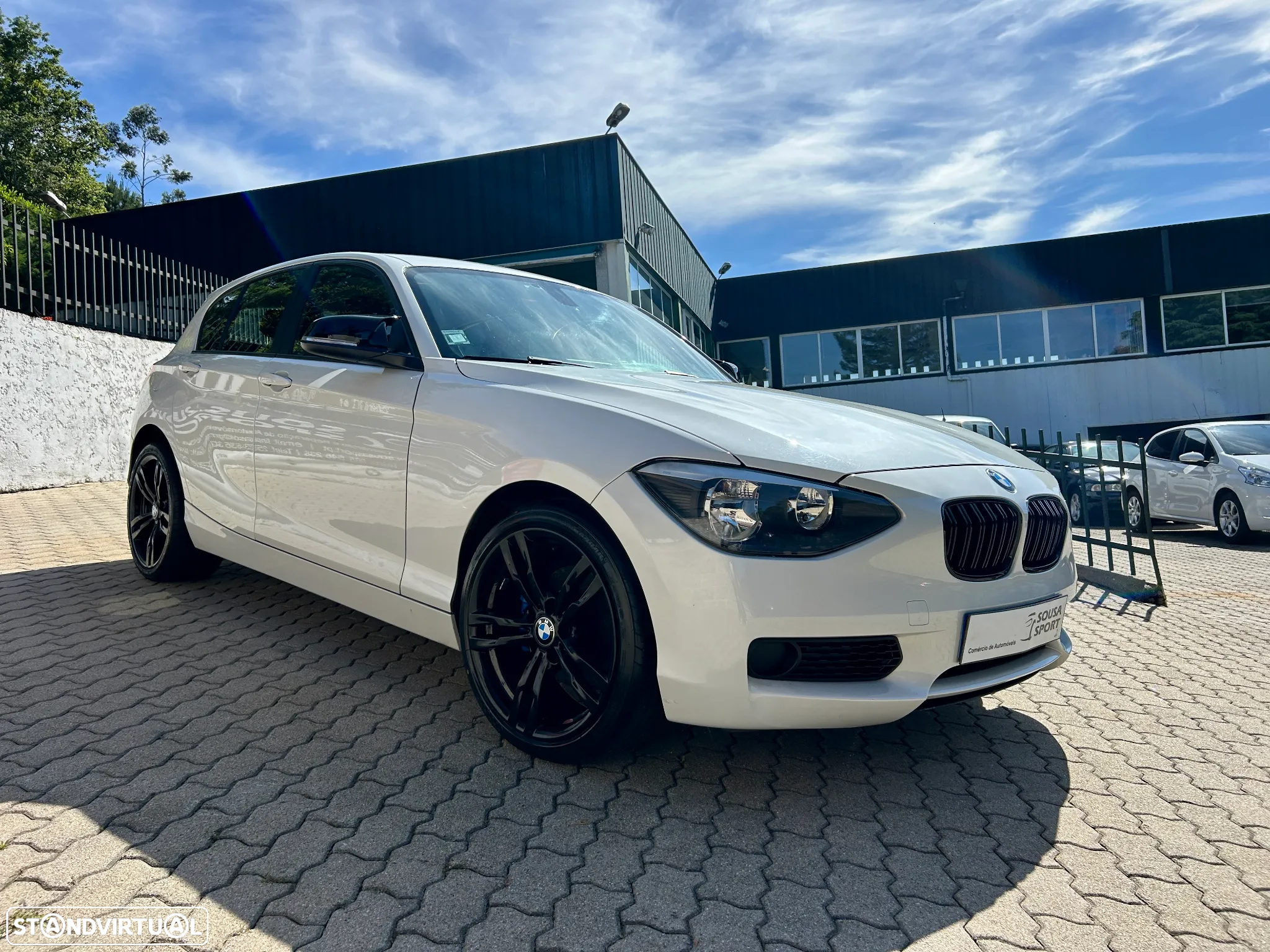 BMW 120 d Line Urban - 12