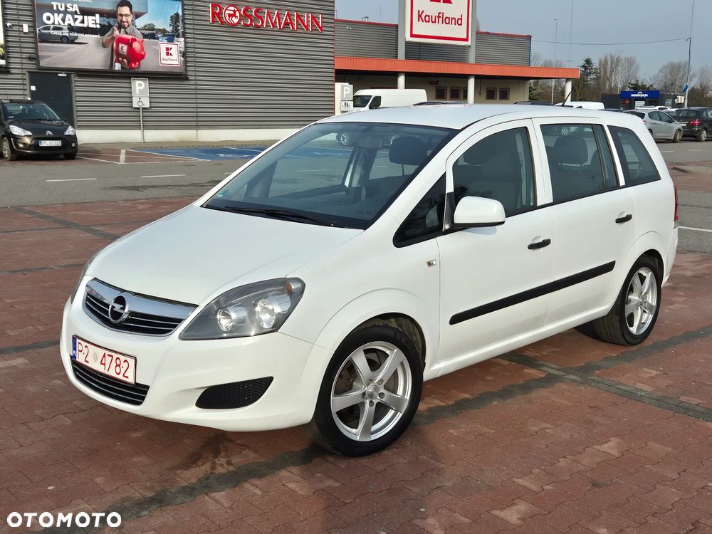 Opel Zafira - 4