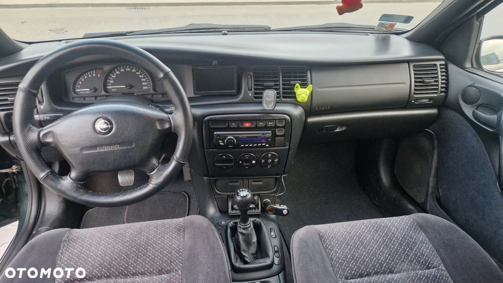 Opel Vectra - 13