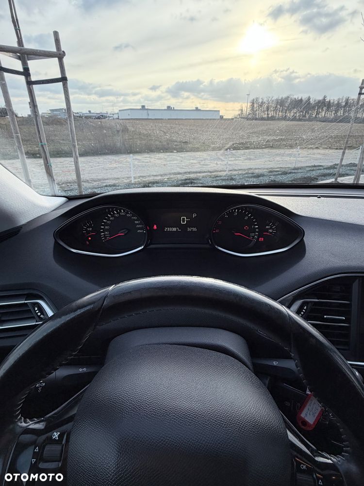 Peugeot 308 1.6 BlueHDi Active S&S - 6