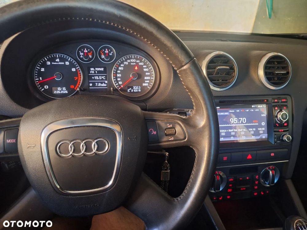 Audi A3 Sportback 1.4 TFSI Attraction - 9
