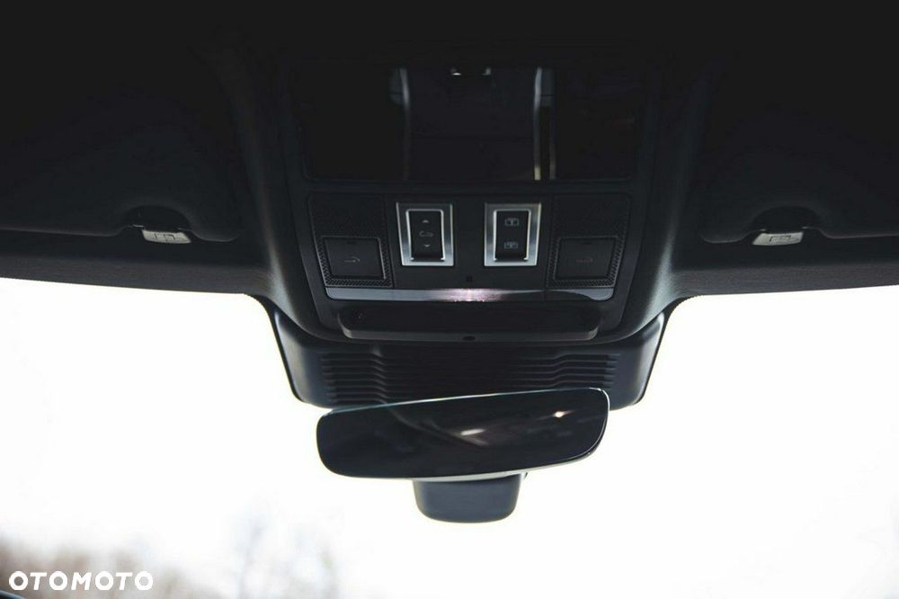 Land Rover Range Rover Evoque - 17