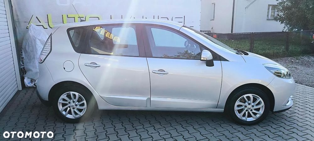 Renault Scenic - 6