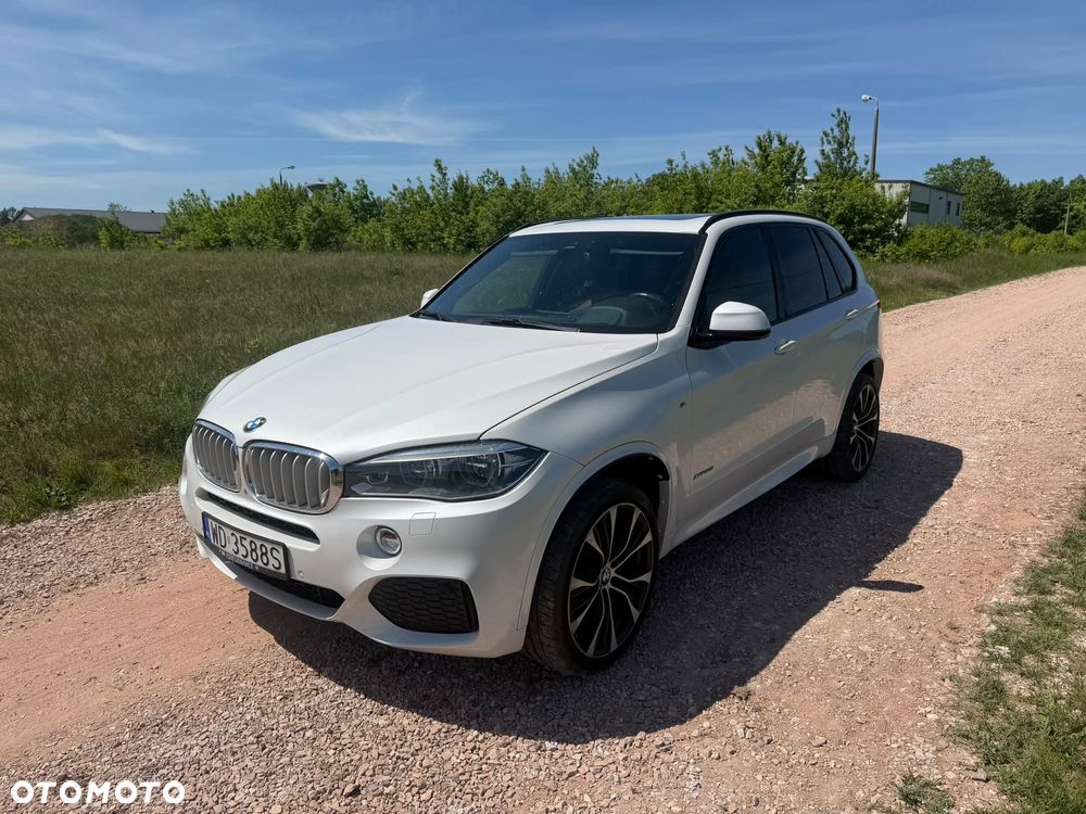 BMW X5 xDrive50i Sport-Aut - 5