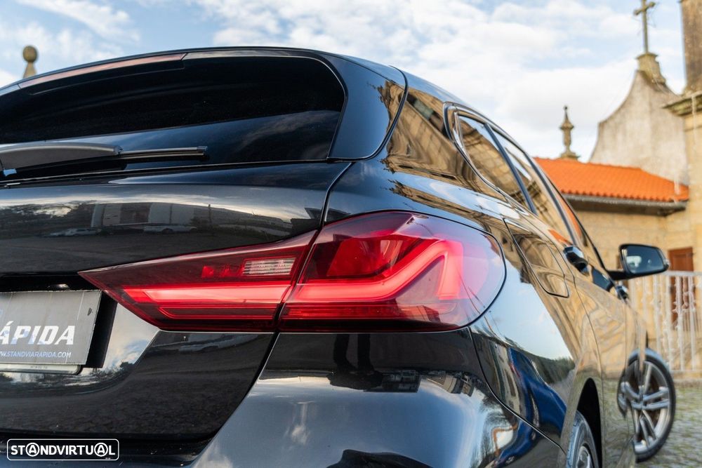 BMW 116 d Pack Desportivo M Auto - 22