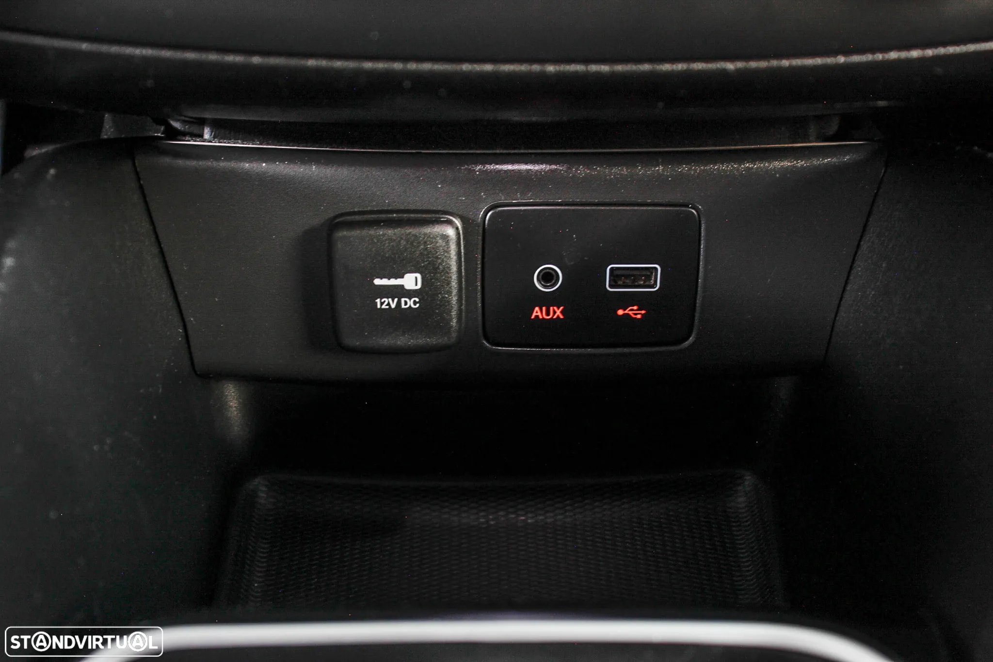 Fiat Tipo Station Wagon 1.6 M-Jet Lounge - 43