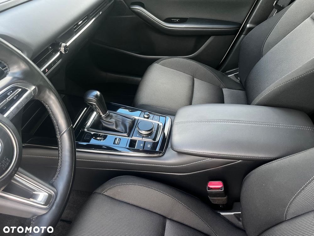 Mazda CX-30 2.0 mHEV Hikari 2WD - 16